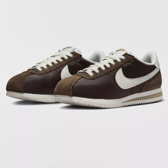 Nike Women's Cortez Textile Sneaker (BNWT) - Picture 1 of 8